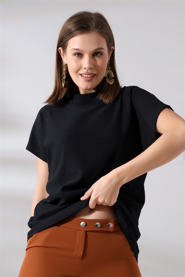 bürümcük dik yaka tişört