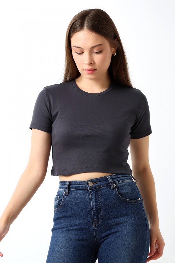 Bisiklet yaka crop tişört füme (koyu gri)