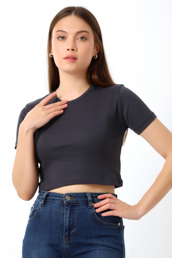Bisiklet yaka crop tişört füme (koyu gri)