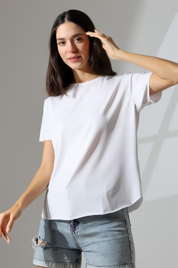 geniş kısa kollu eteği dikişsiz tişört