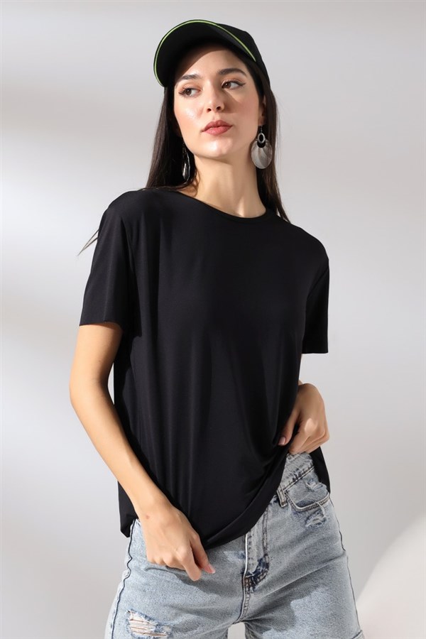 geniş kısa kollu eteği dikişsiz tişört