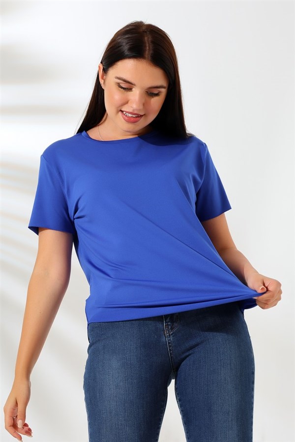 geniş kısa kollu eteği dikişsiz tişört