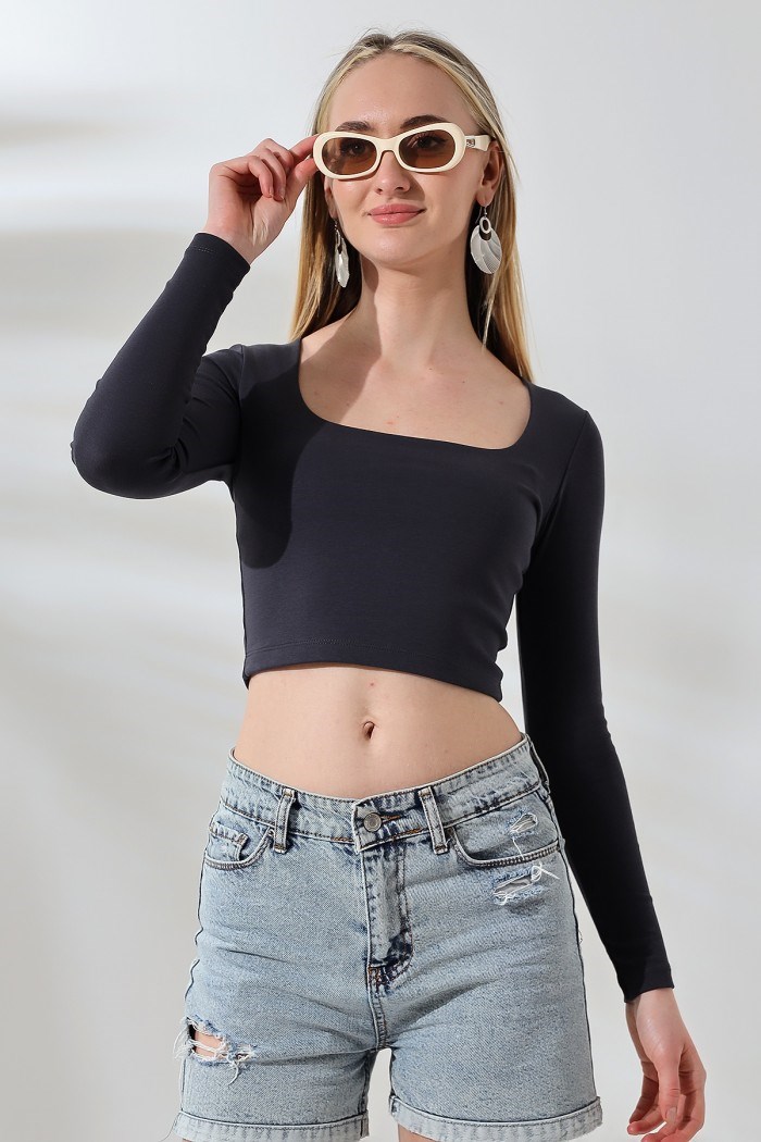 kare yaka crop tişört füme (koyu gri)