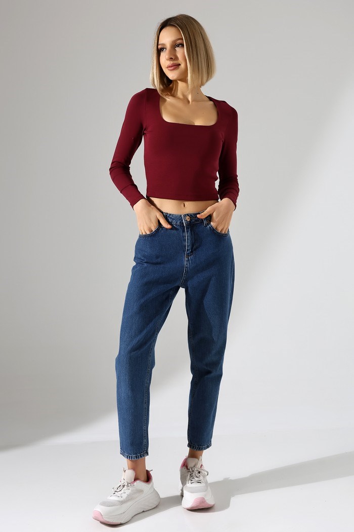kare yaka crop tişört bordo