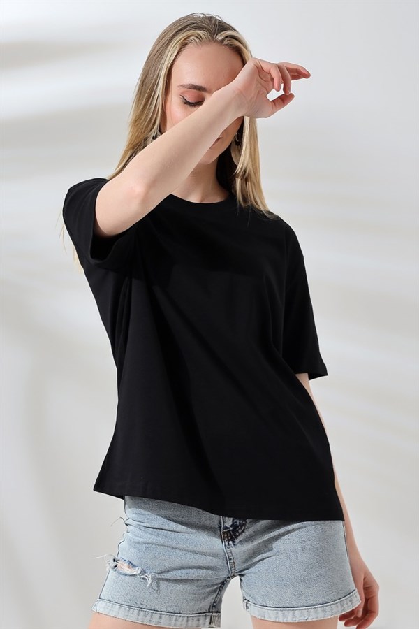 kompakt yaka salaş tişört