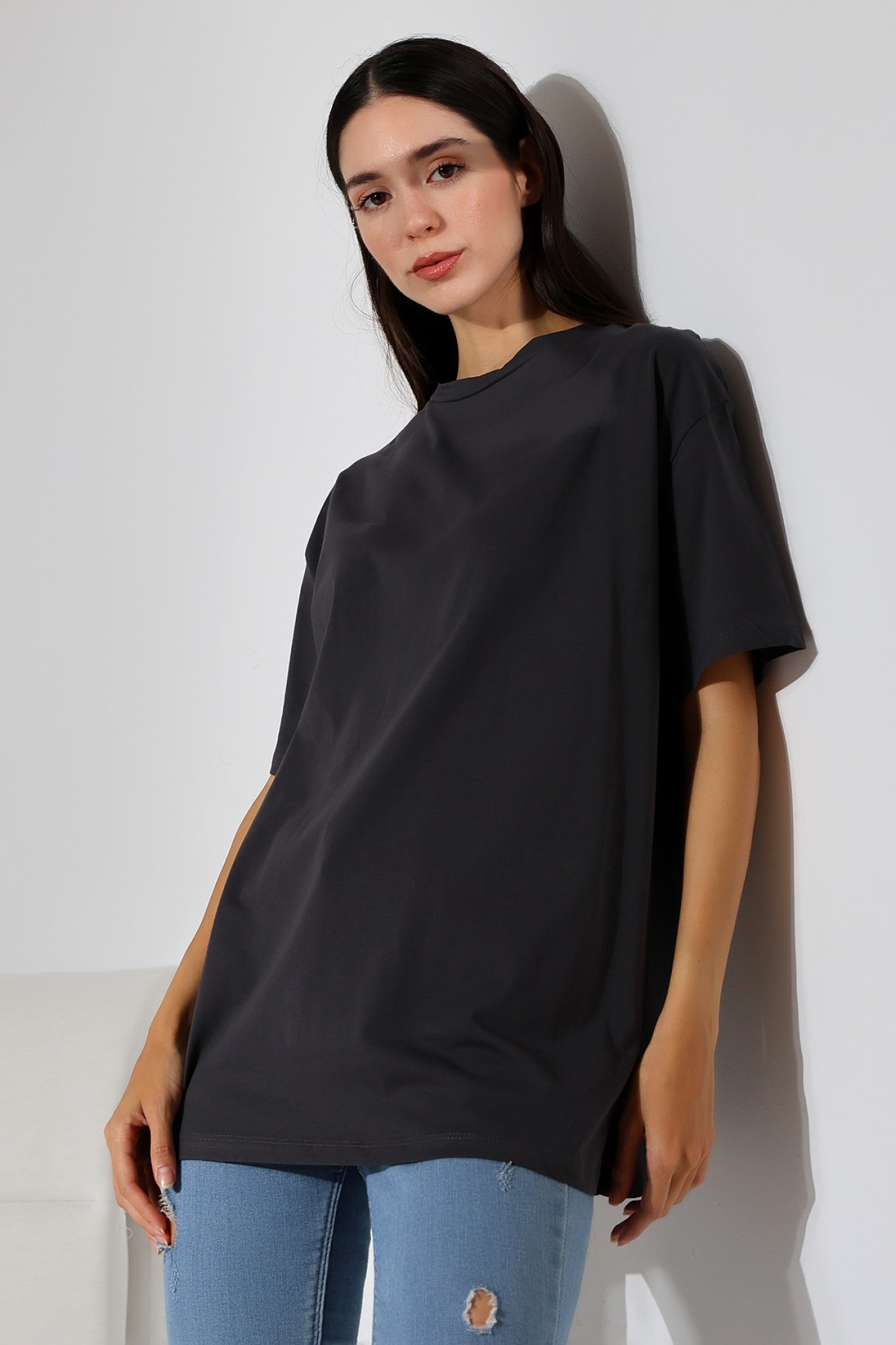 oversize bisiklet yaka pamuklu tişört füme (koyu gri)